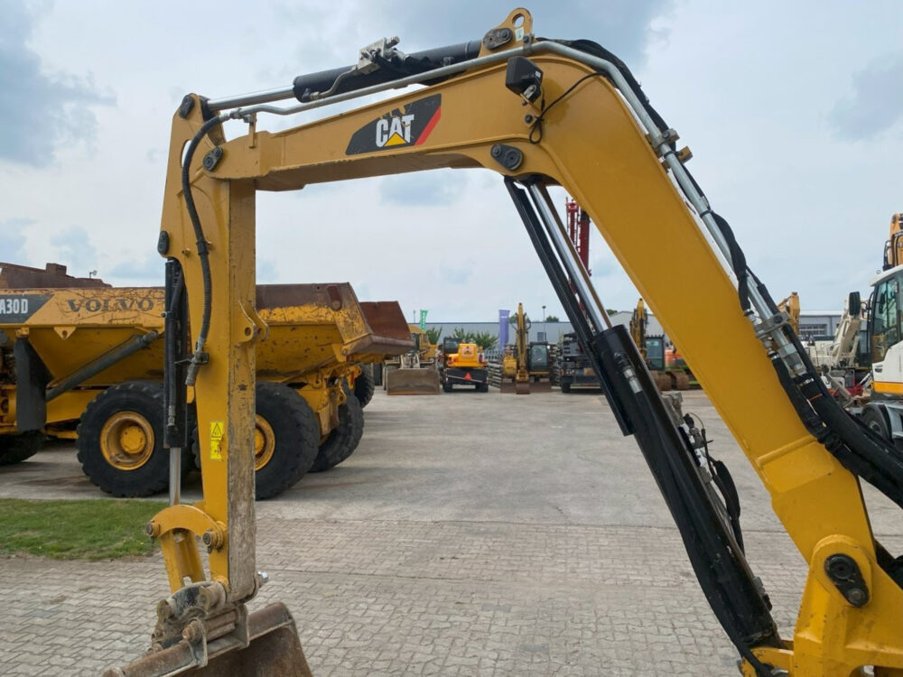 Caterpillar 305E2 minigraver + AIRCON!