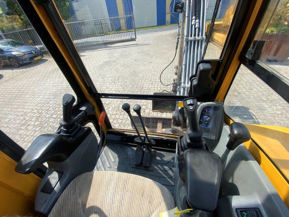 Volvo ECR38 minigraafmachine