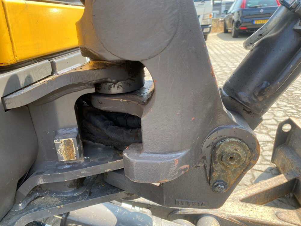 Volvo ECR38 minigraafmachine