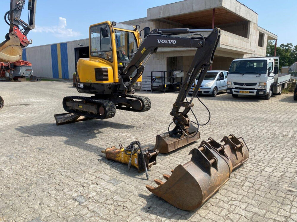 Volvo ECR38 minigraafmachine