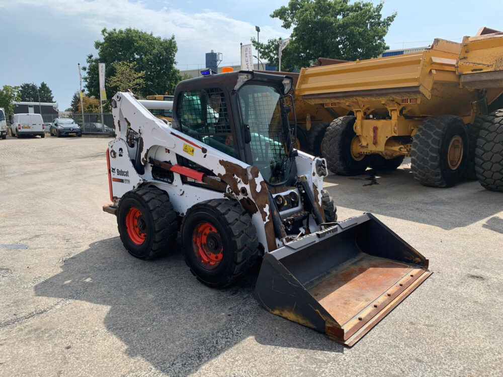 Bobcat S770 schranklader