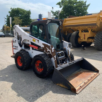 Bobcat S770 schranklader