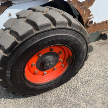 Bobcat S770 schranklader