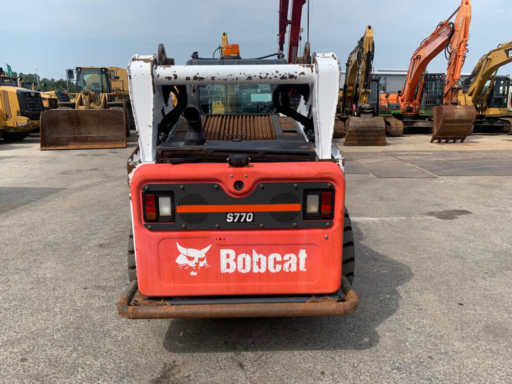 Bobcat S770 schranklader