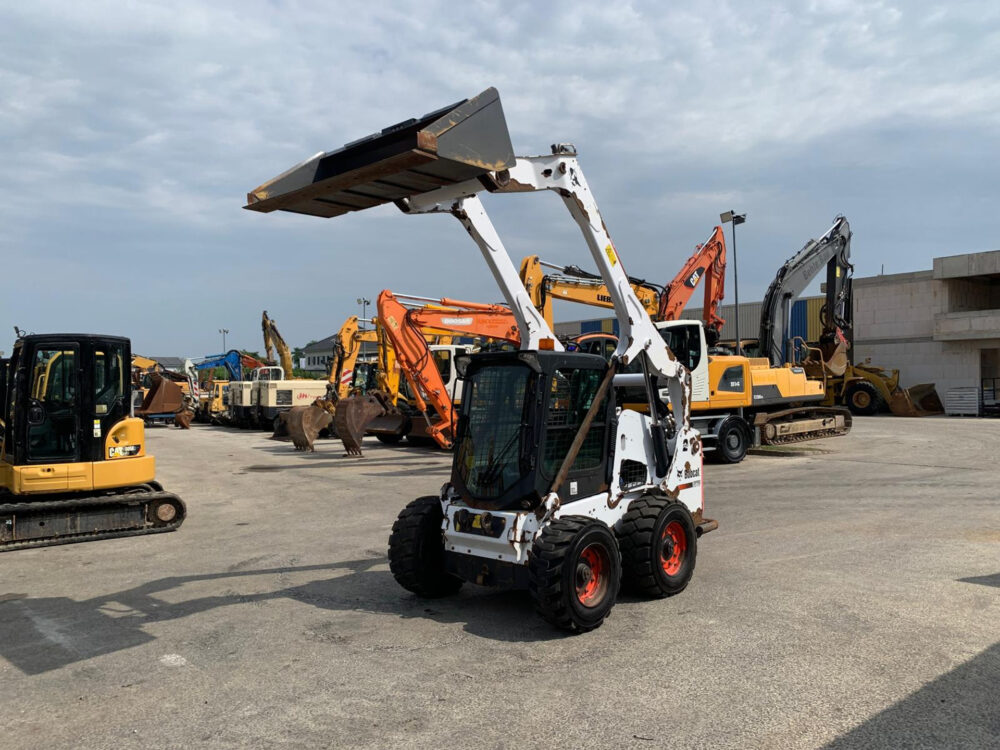 Bobcat S770 schranklader