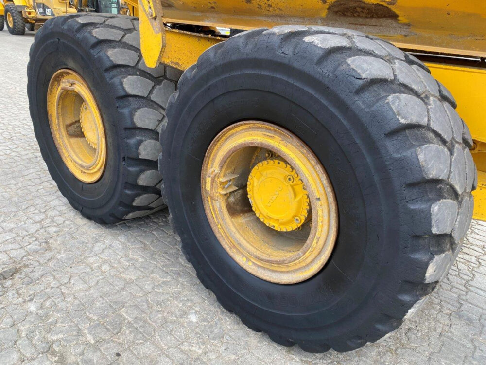 Volvo A30D 6×6 dumper