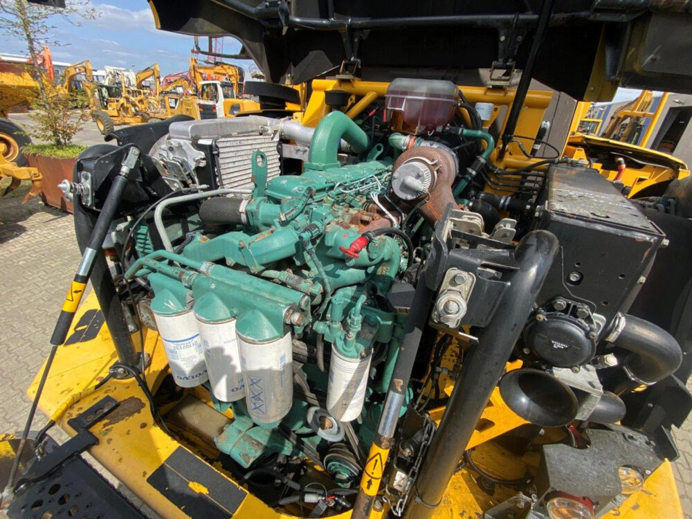Volvo A30D 6×6 dumper