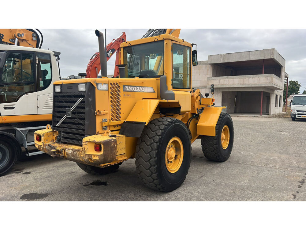 Volvo L70D wiellader