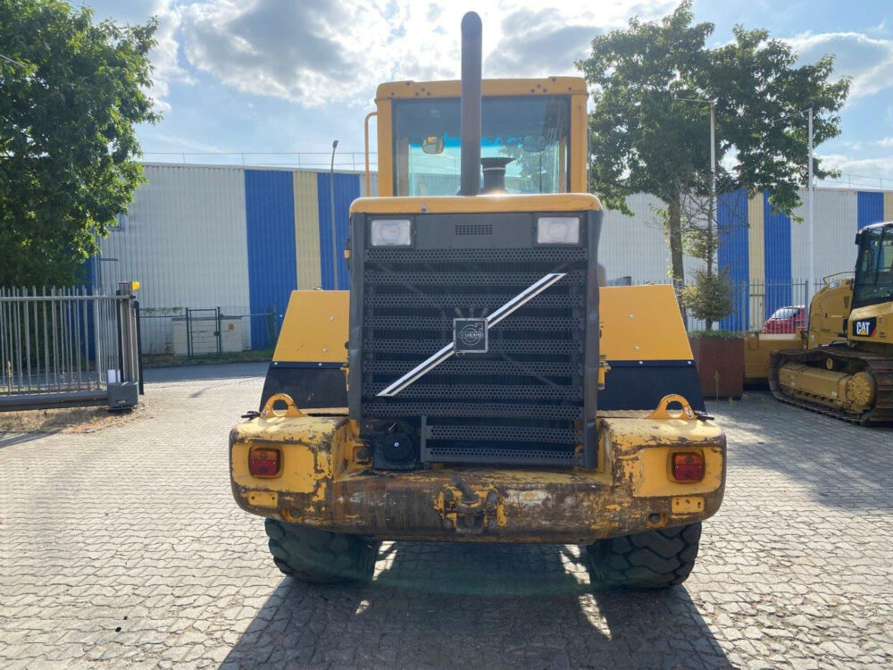 Volvo L70D wiellader