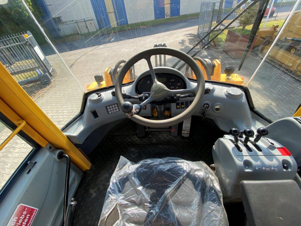 Volvo L70D wiellader