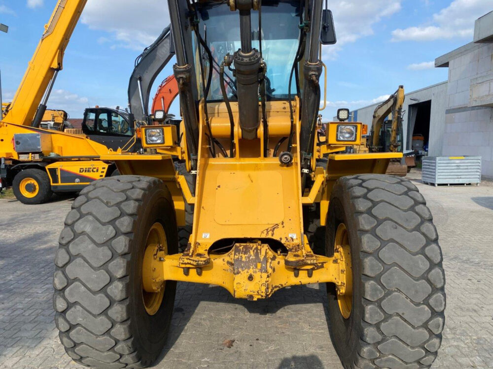 Volvo L70D wiellader