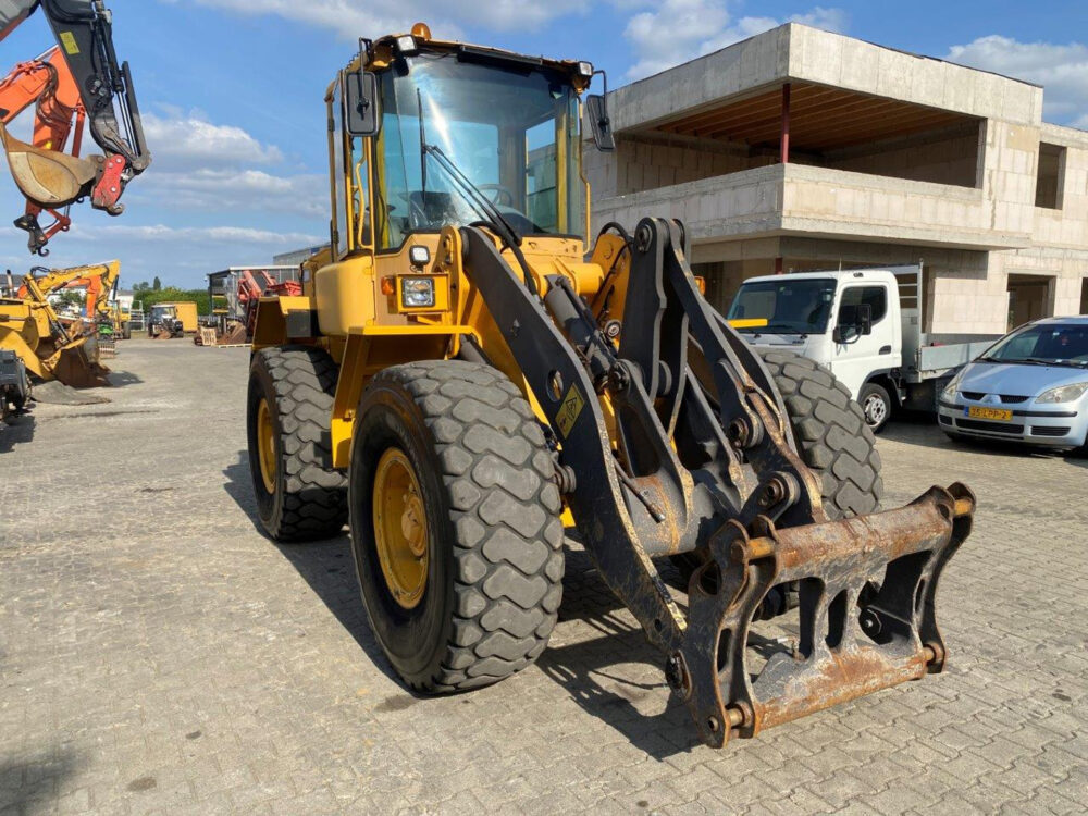 Volvo L70D wiellader