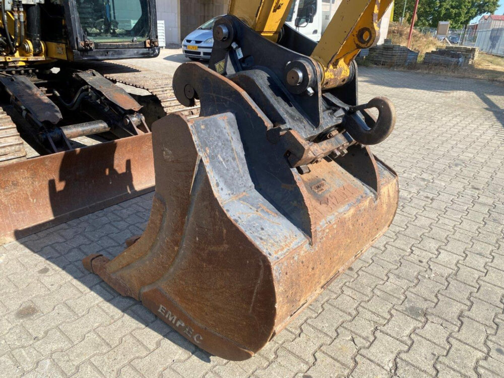 Caterpillar 312 DL rupsgraafmachine