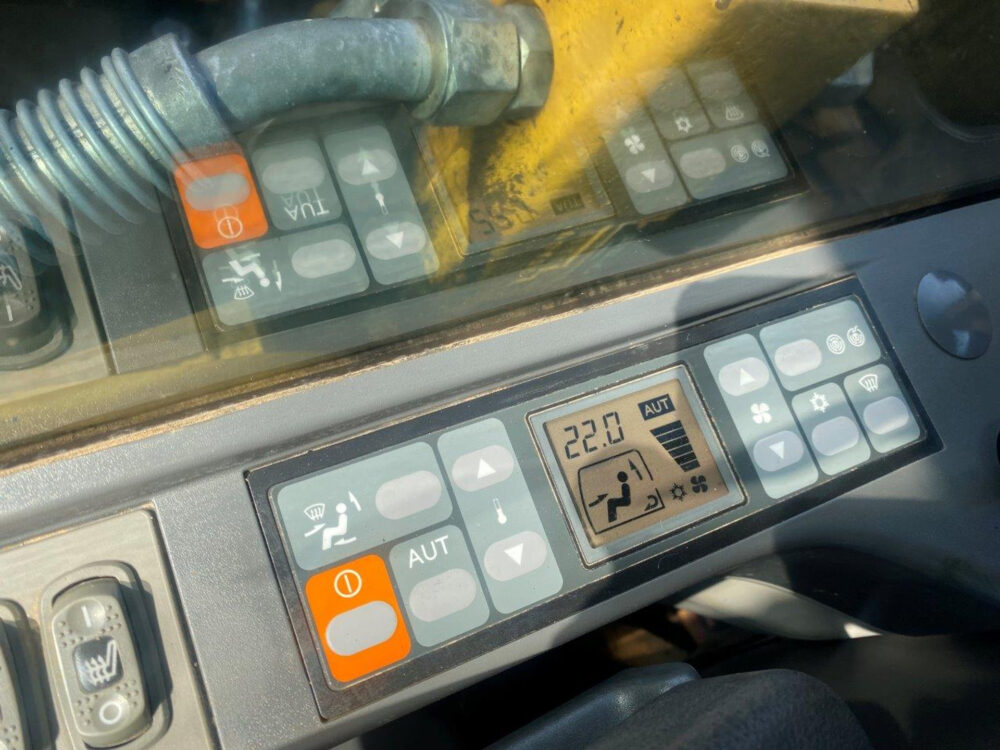 Caterpillar 312 DL rupsgraafmachine