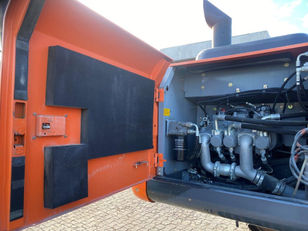Hitachi ZX250 LCN-5 rupsgraafmachine