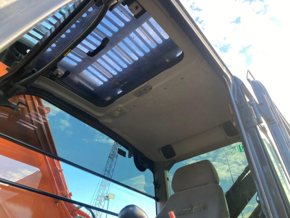 Hitachi ZX250 LCN-5 rupsgraafmachine