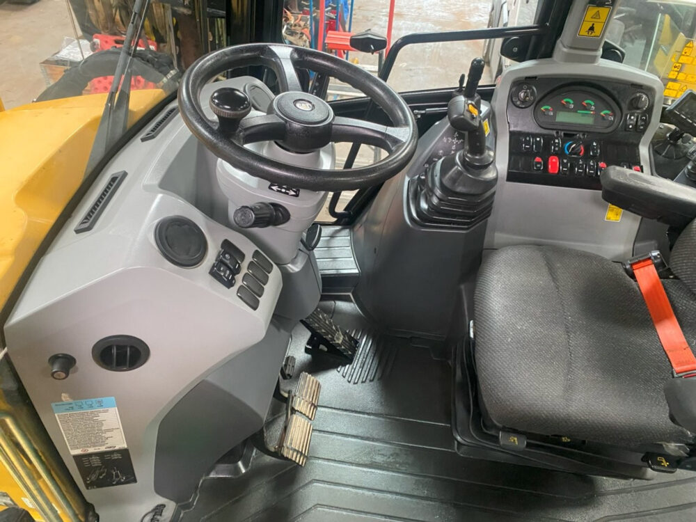 Caterpillar 432F2 graaflaad combinatie