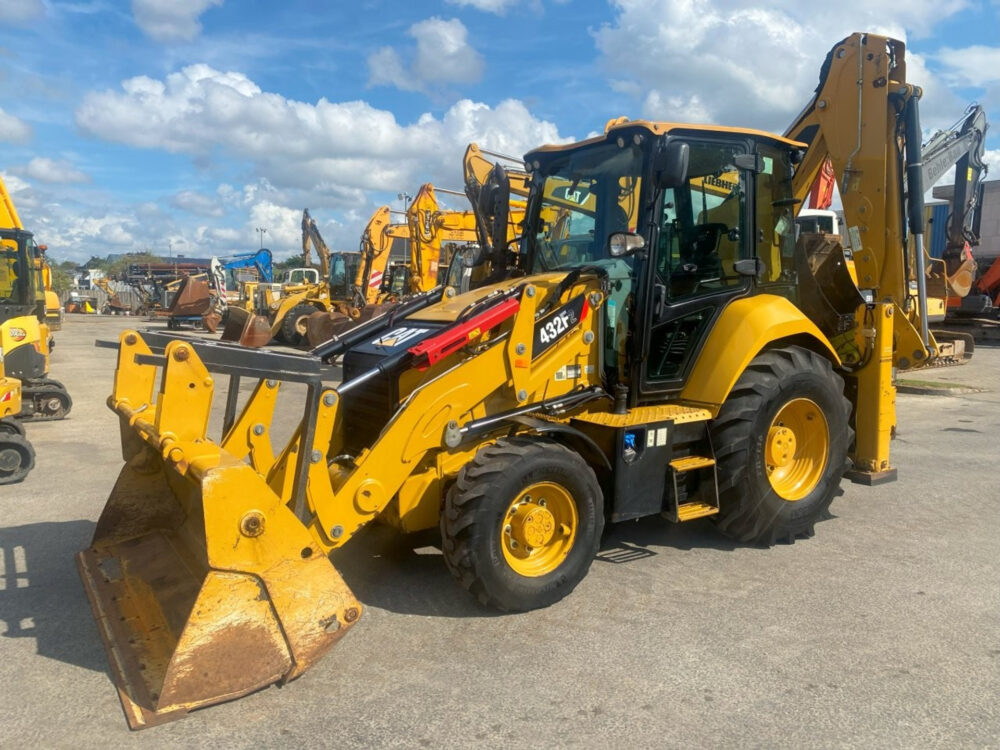 Caterpillar 432F2 graaflaad combinatie