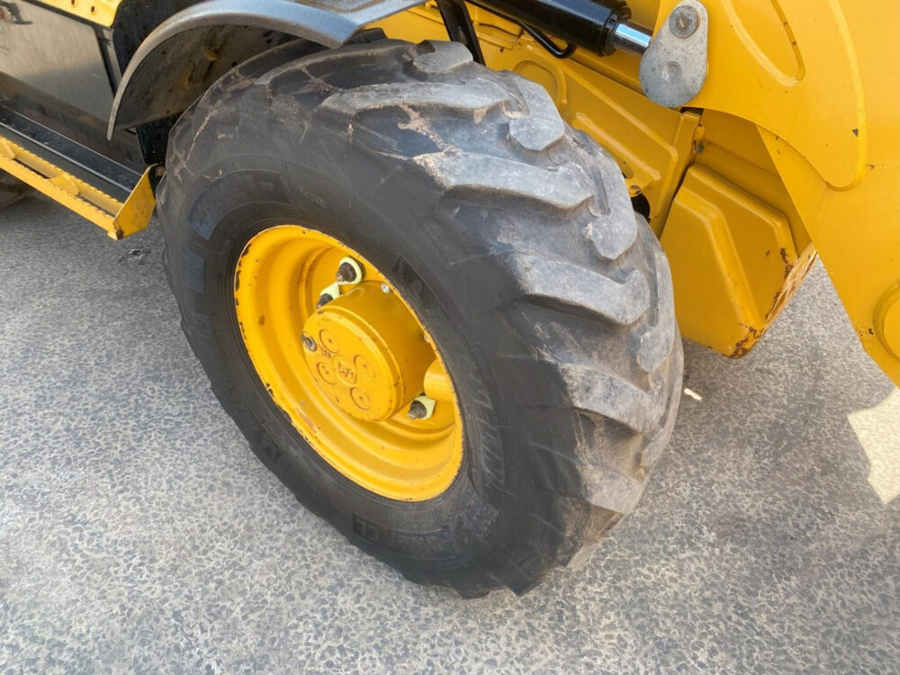 Caterpillar 432F2 graaflaad combinatie