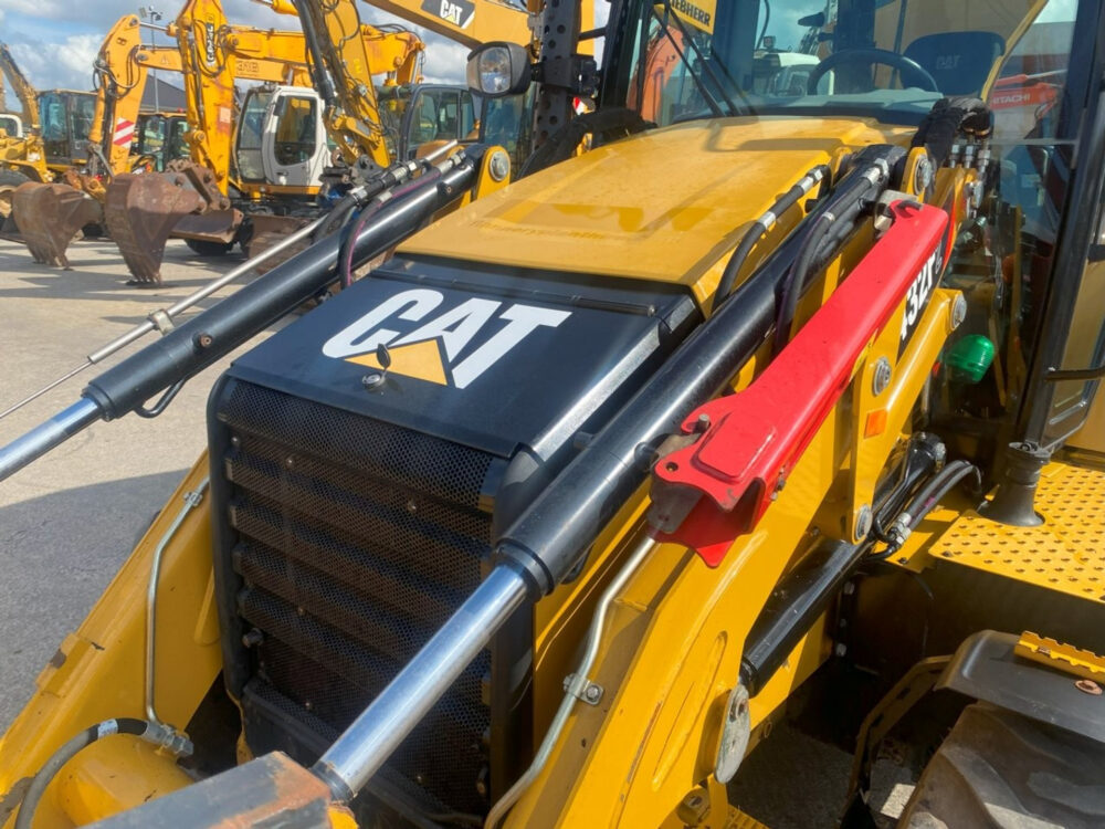 Caterpillar 432F2 graaflaad combinatie