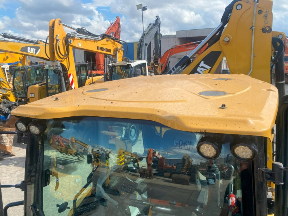 Caterpillar 432F2 graaflaad combinatie