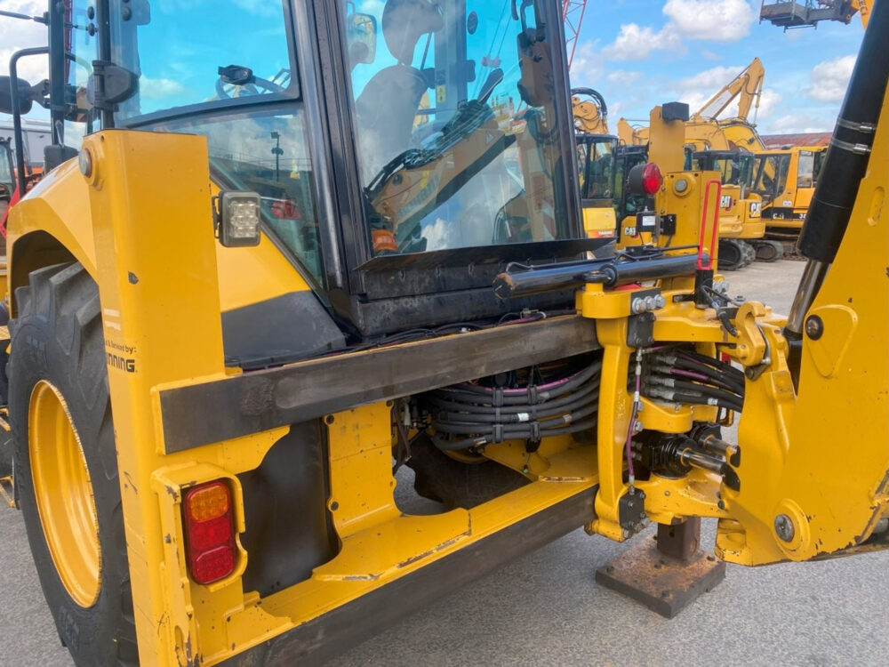 Caterpillar 432F2 graaflaad combinatie