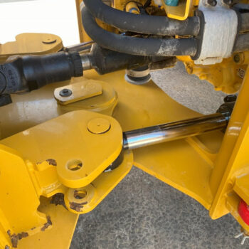 Caterpillar 938M wiellader