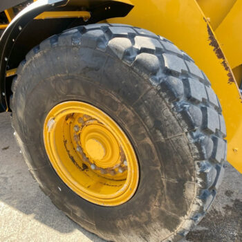 Caterpillar 938M wiellader