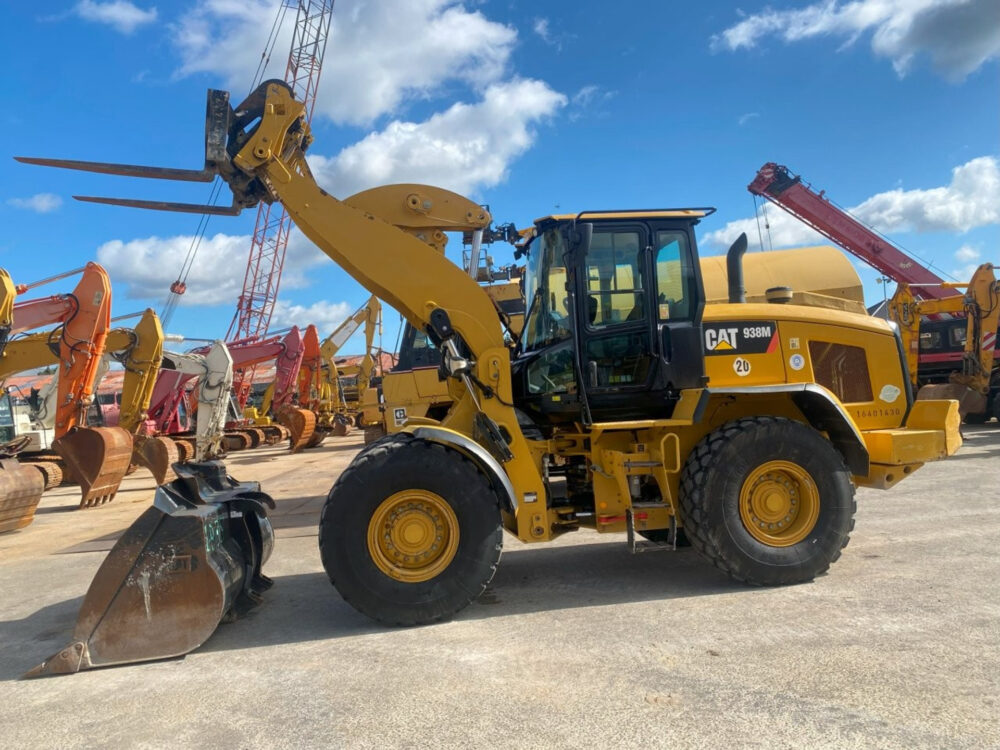Caterpillar 938M wiellader