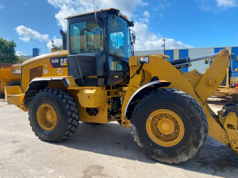 Caterpillar 938M wiellader