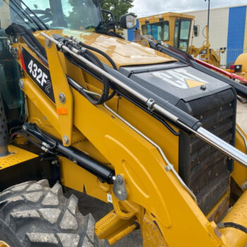 Caterpillar 432F2 graaflaad combinatie