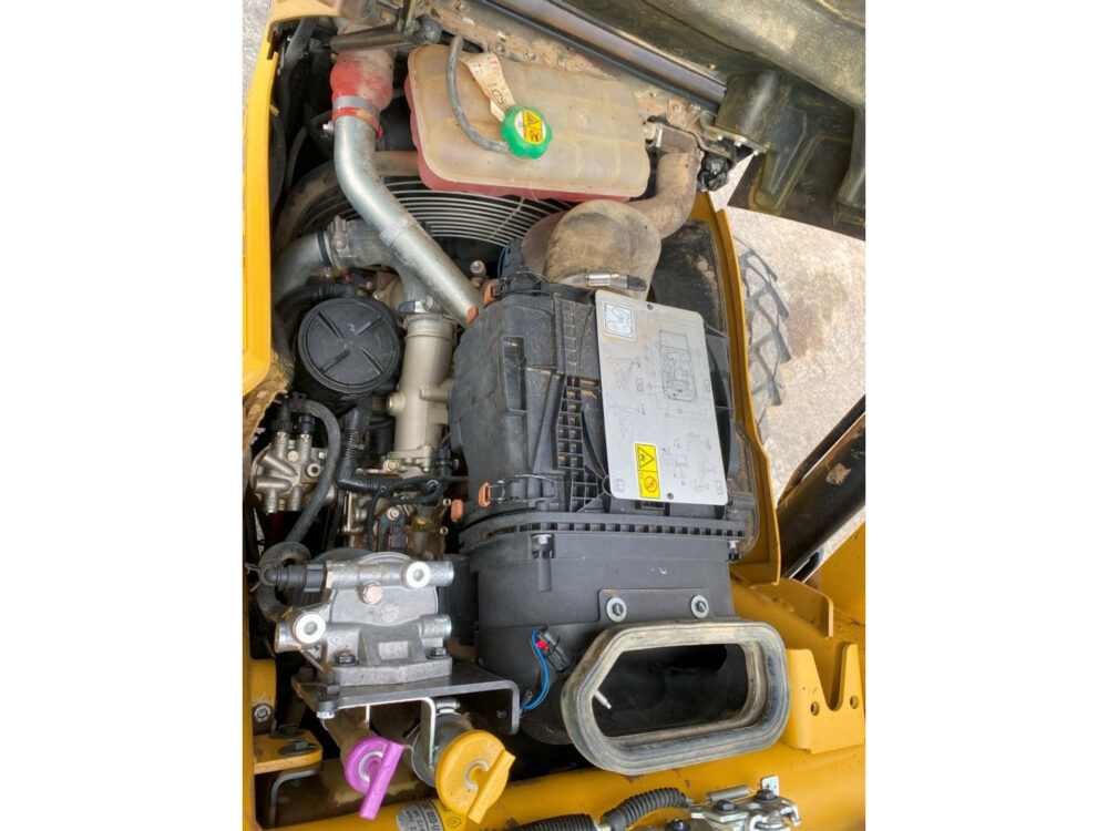 Caterpillar 432F2 graaflaad combinatie