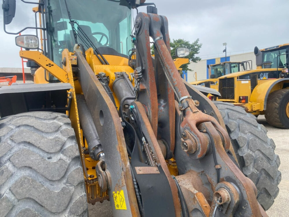 Volvo L120H wiellader
