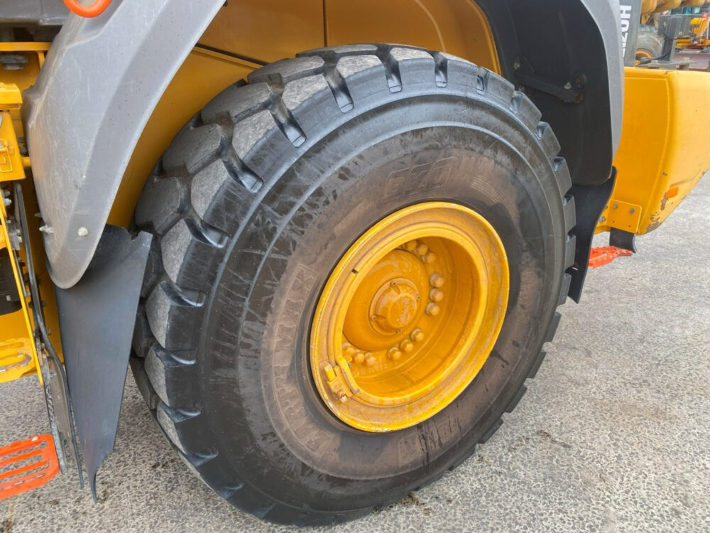 Volvo L120H wiellader