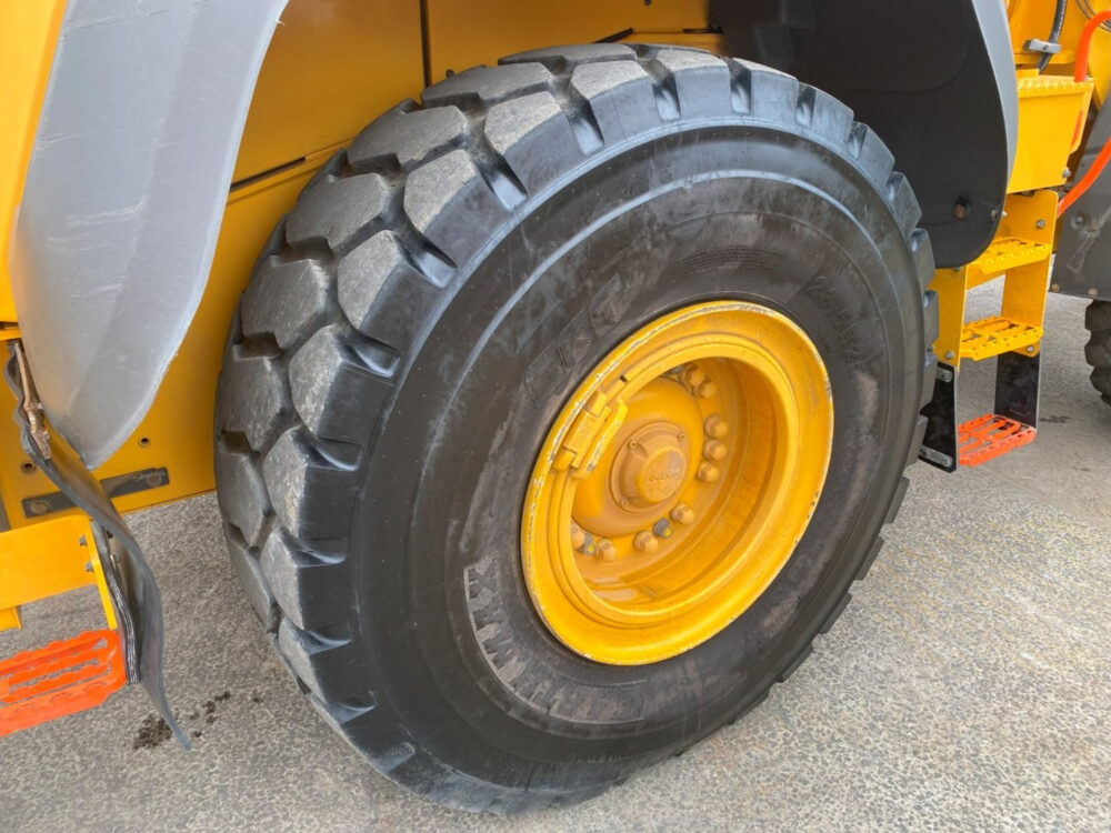 Volvo L120H wiellader