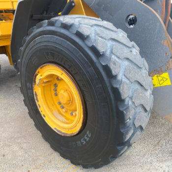 Volvo L120H wiellader