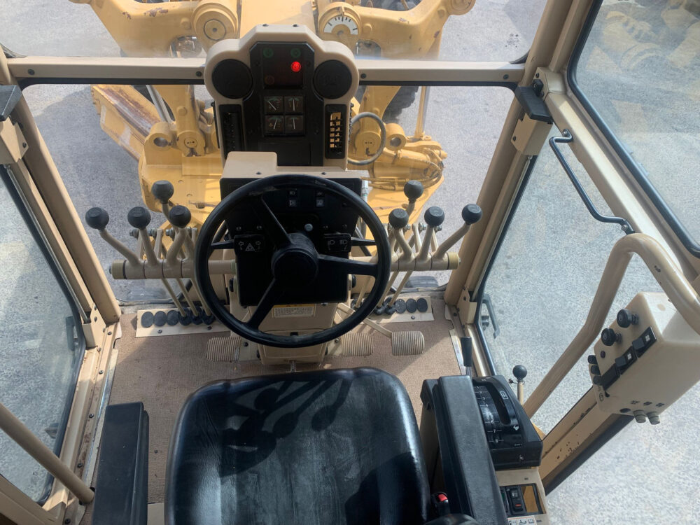 Caterpillar 140 H Grader 2.000 hours!!