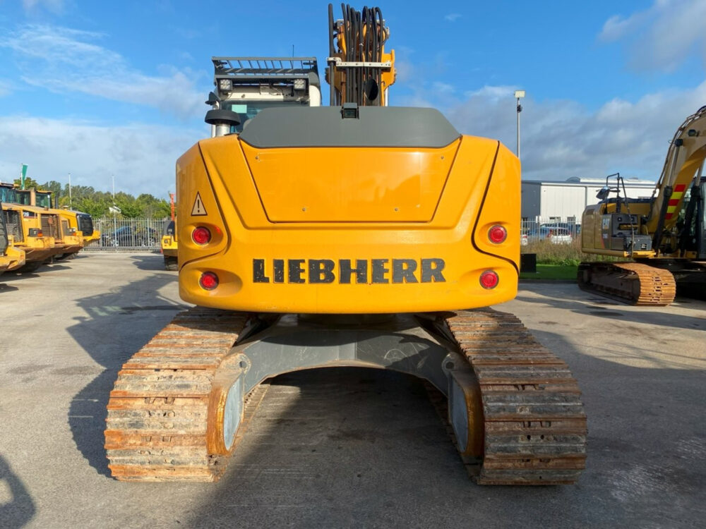 Liebherr R920 NLC compact rupsgraafmach