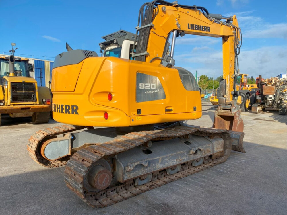 Liebherr R920 NLC compact rupsgraafmach