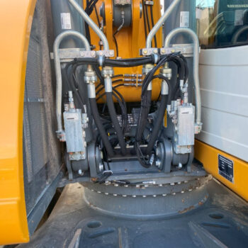 Liebherr R920 NLC compact rupsgraafmach