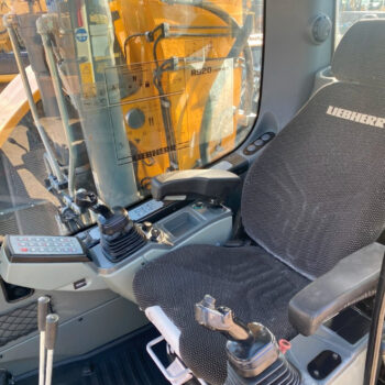 Liebherr R920 NLC compact rupsgraafmach