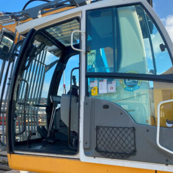 Liebherr R920 NLC compact rupsgraafmach