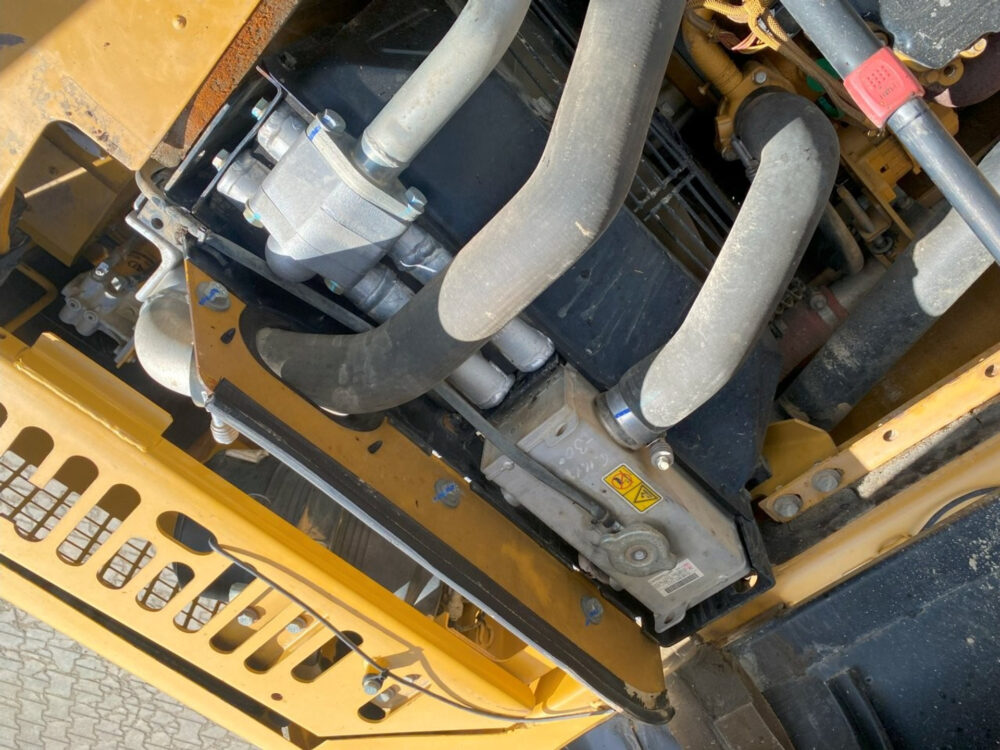 Caterpillar 312 DL rupsgraafmachine