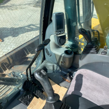 Caterpillar 312 DL rupsgraafmachine