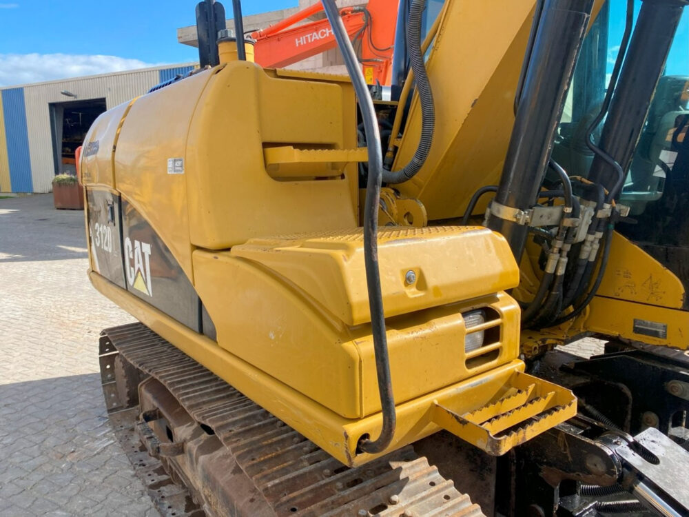 Caterpillar 312 DL rupsgraafmachine
