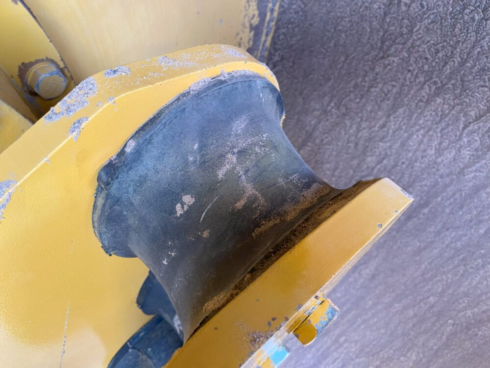 Caterpillar CS64B wals