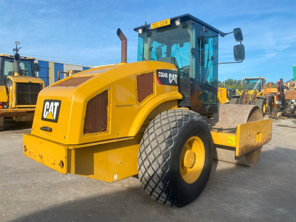 Caterpillar CS64B wals