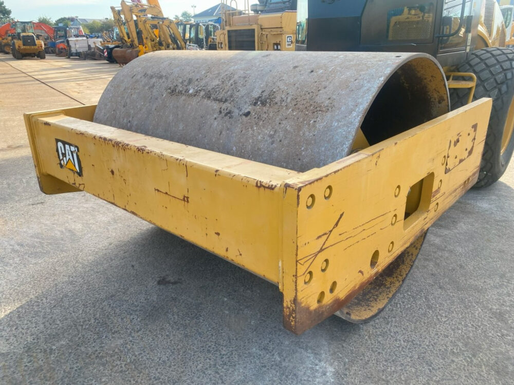 Caterpillar CS64B wals