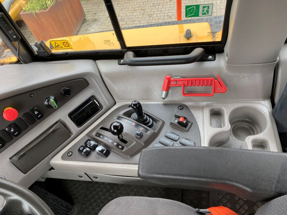 Volvo A40G 6×6 dumper