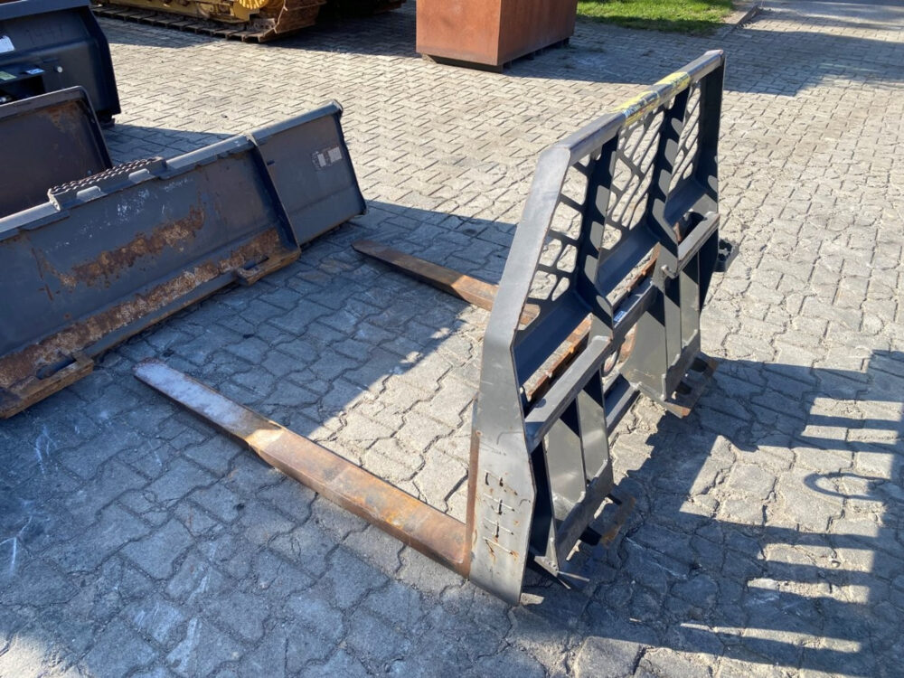 Volvo MCT145C geen 770 CAT285